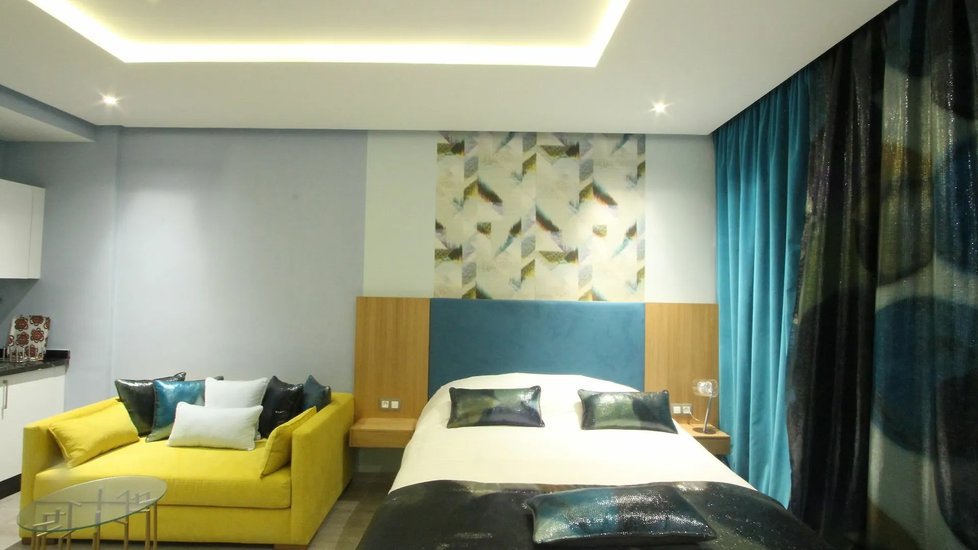 Hotel Myloft Anfa الدار البيضاء 4*, الدار البيضاء